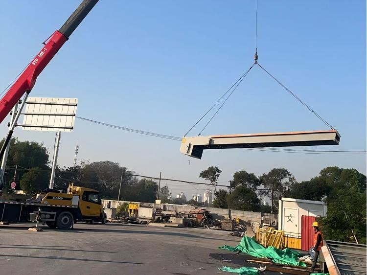 750 上海 調蓄池格柵 (1).jpg